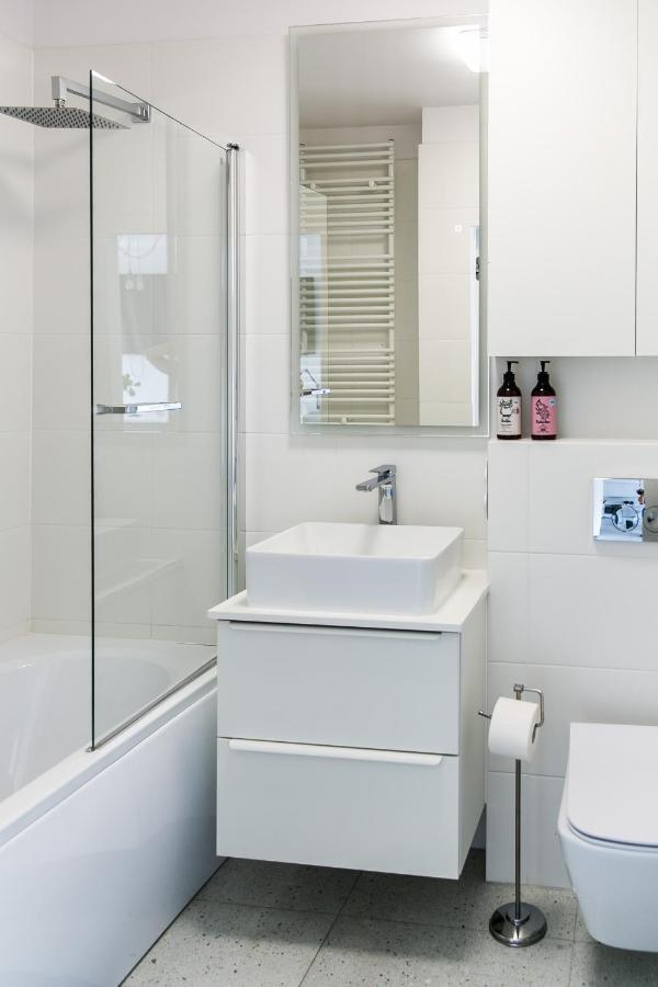 Tree&Lake Apartament Warszawa Zabki Εξωτερικό φωτογραφία